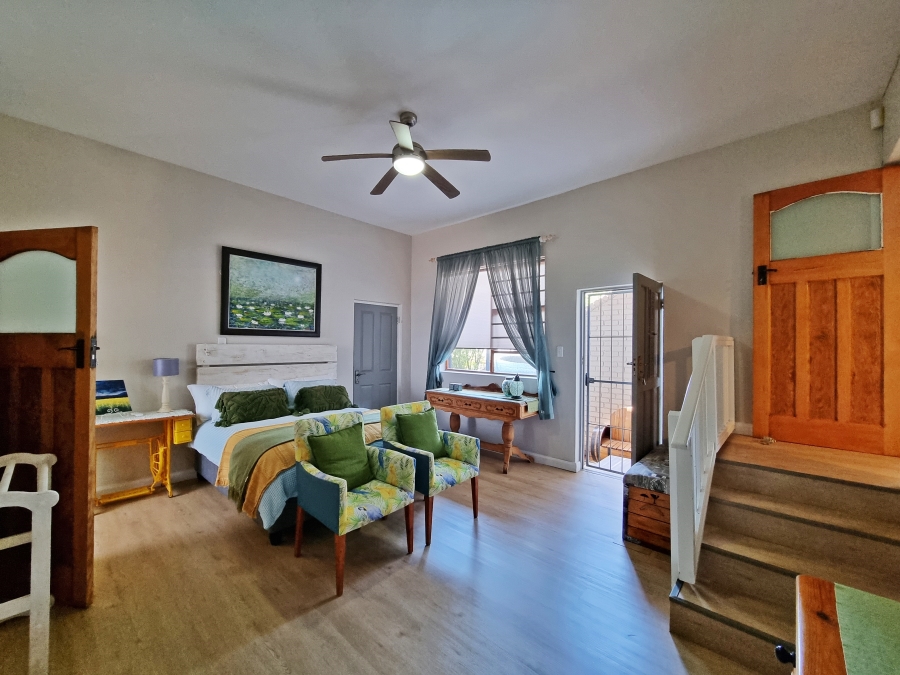 4 Bedroom Property for Sale in Wavecrest Eastern Cape